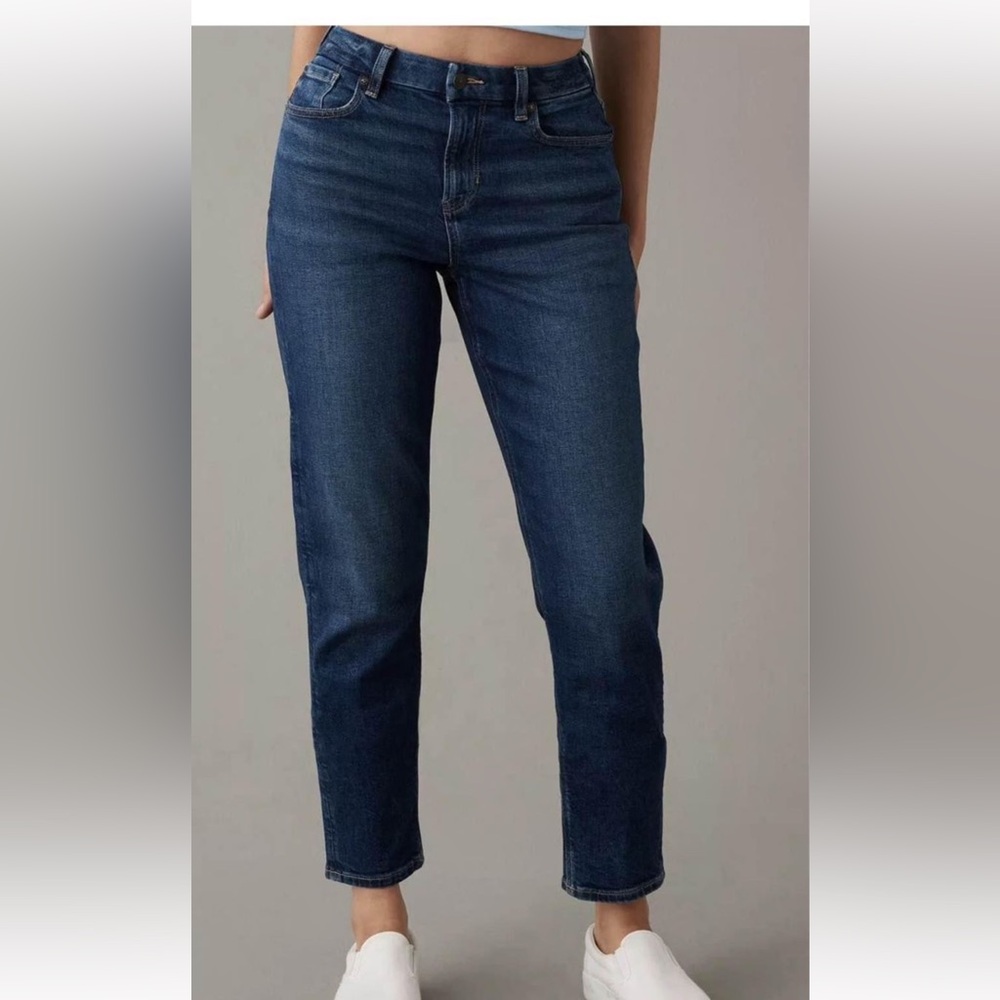 American Eagle Mom Jeans